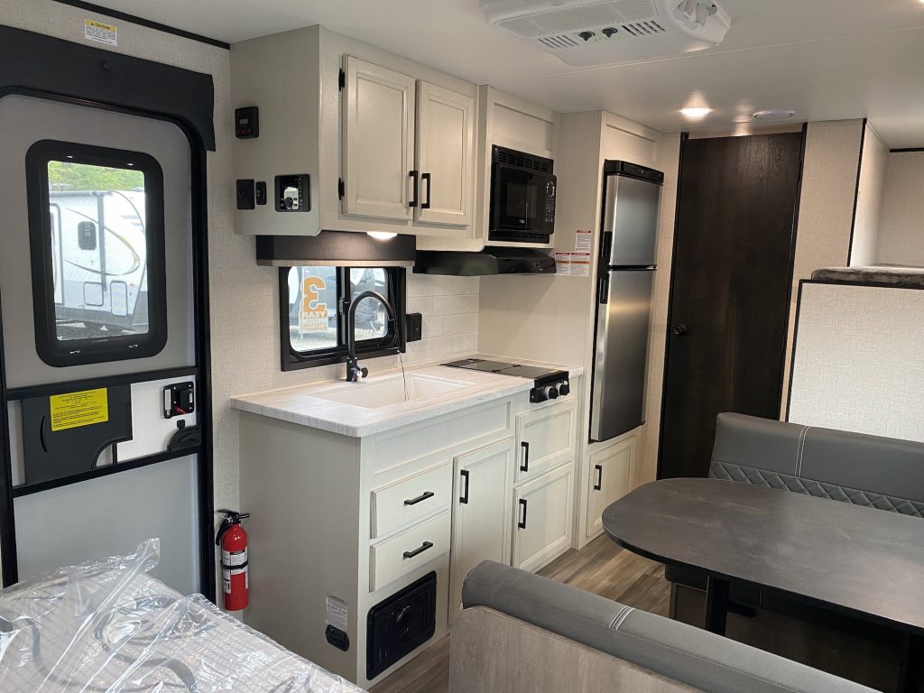 Go Play 19BH Kitchen