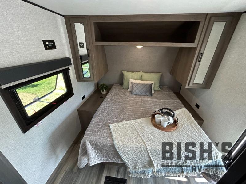 Go Play 26RLS Bedroom