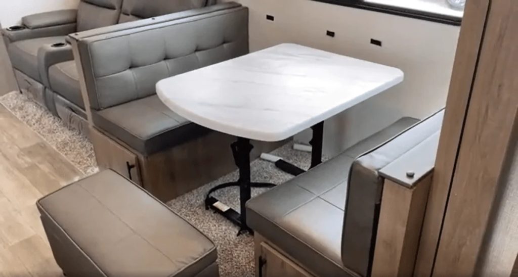 2023 Grand Design Imagine 2800BH Travel Trailer Kitchen Table
