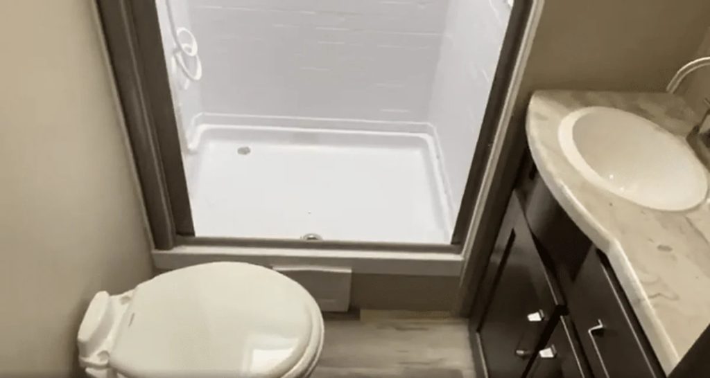 Bathroom In the Transcend 297QB