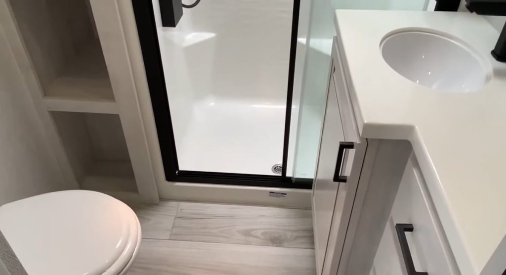 Takoda 350KTH Toy Hauler bathroom