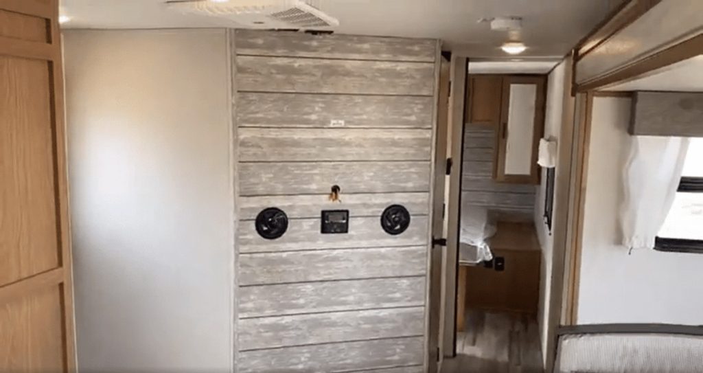 Avenger 24FKS tv mount