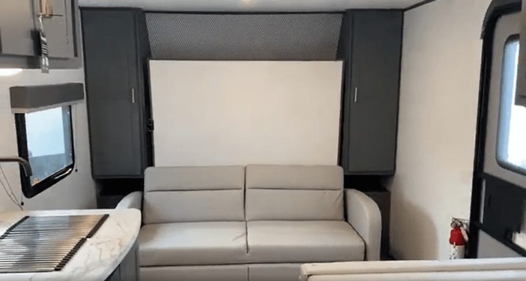 Bullet 2200BH living room