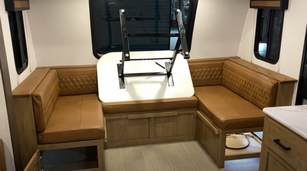 Freedom Express 298FDS Dinette Hideaway