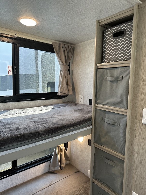 Salem 24VIEW Travel Trailer hidden bunk room