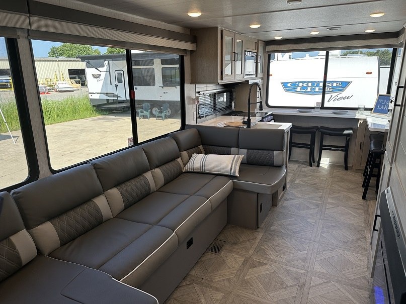 Salem 29VIEW Travel Trailer Interior