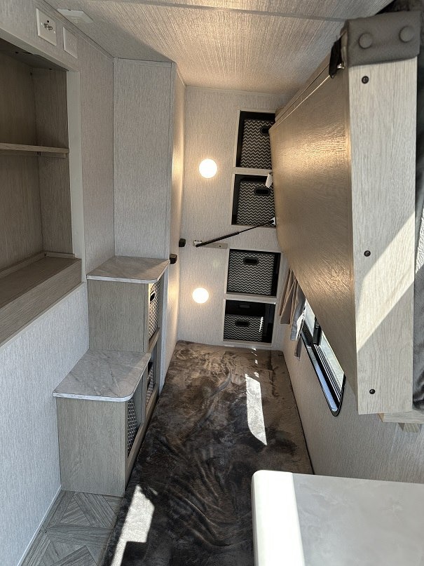 Salem 29VIEW Travel Trailer Interior