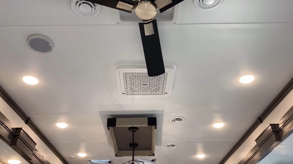 Alpine 3303CK fan and ac