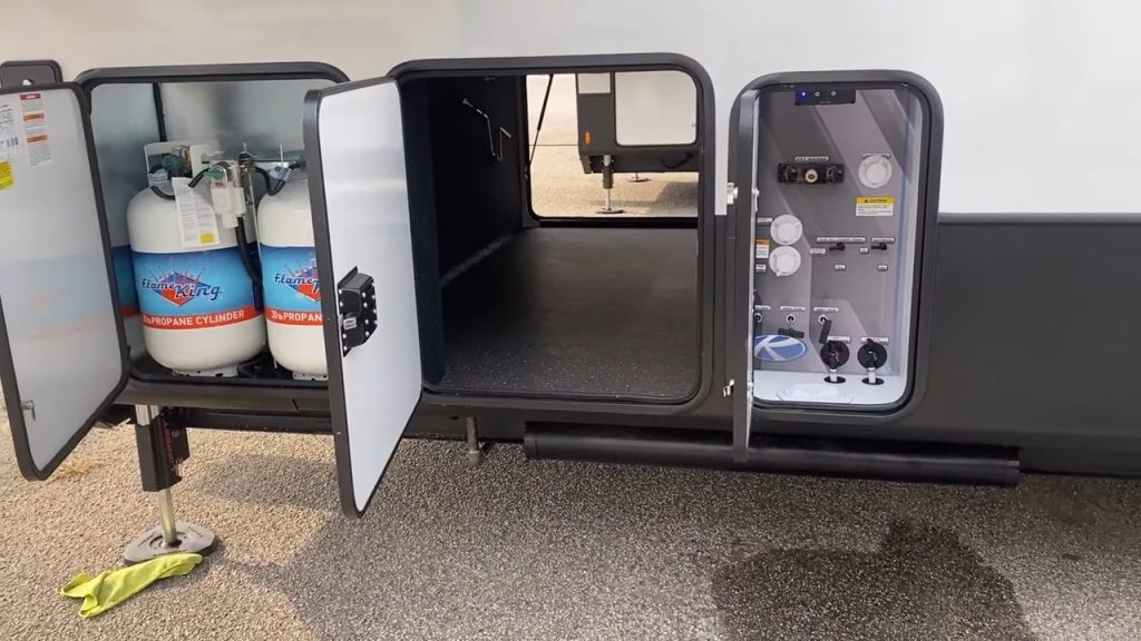 Alpine 3303CK ac unit