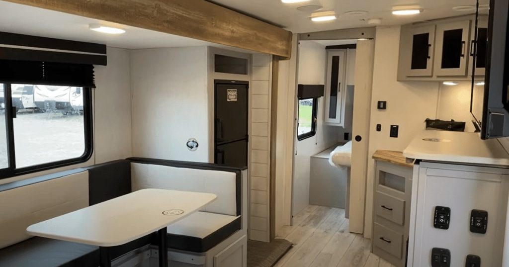 North Trail living and kitchen