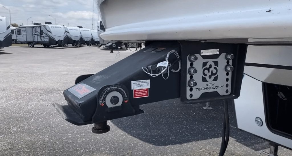 Keystone Arcadia 253SLRD fifth wheel tongue