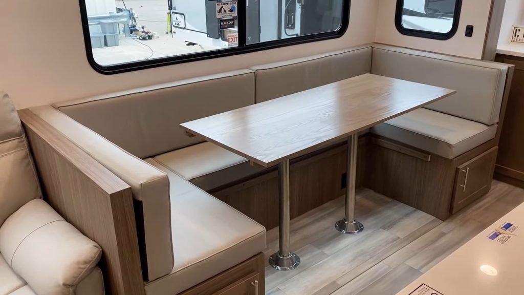 37MBR kitchen dinette