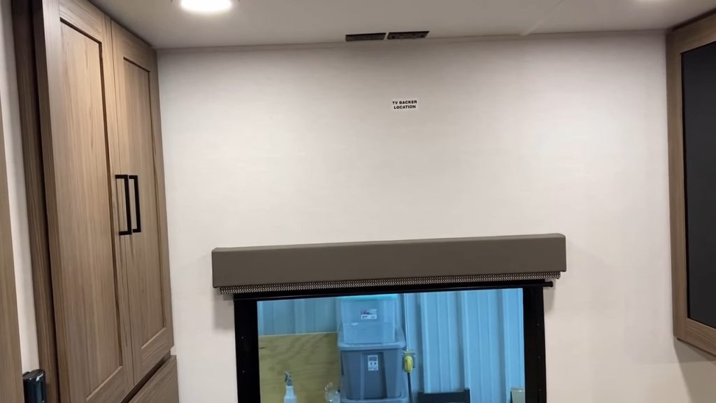 2024 Delta 294RK Travel Trailer bedroom