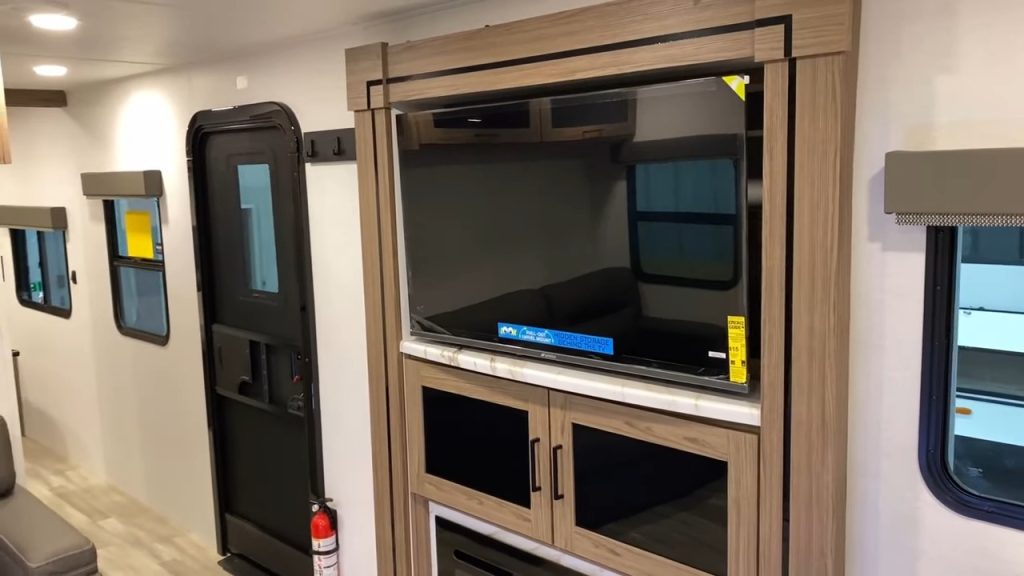 2024 Delta 294RK Travel Trailer tv