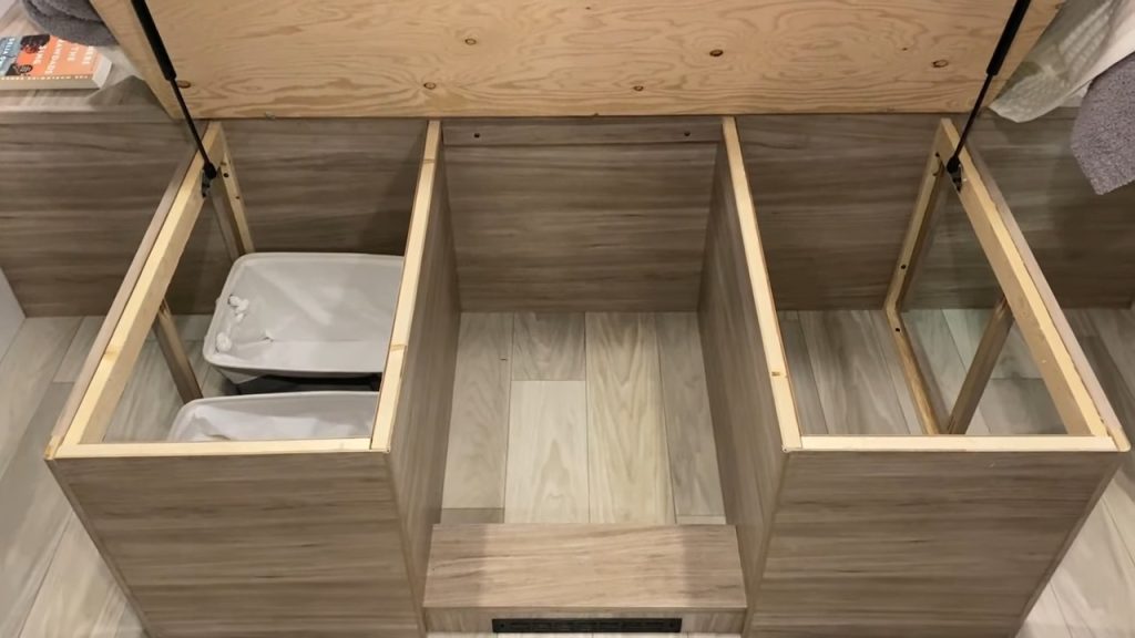 2024 Winnebago Access 28FK bedroom