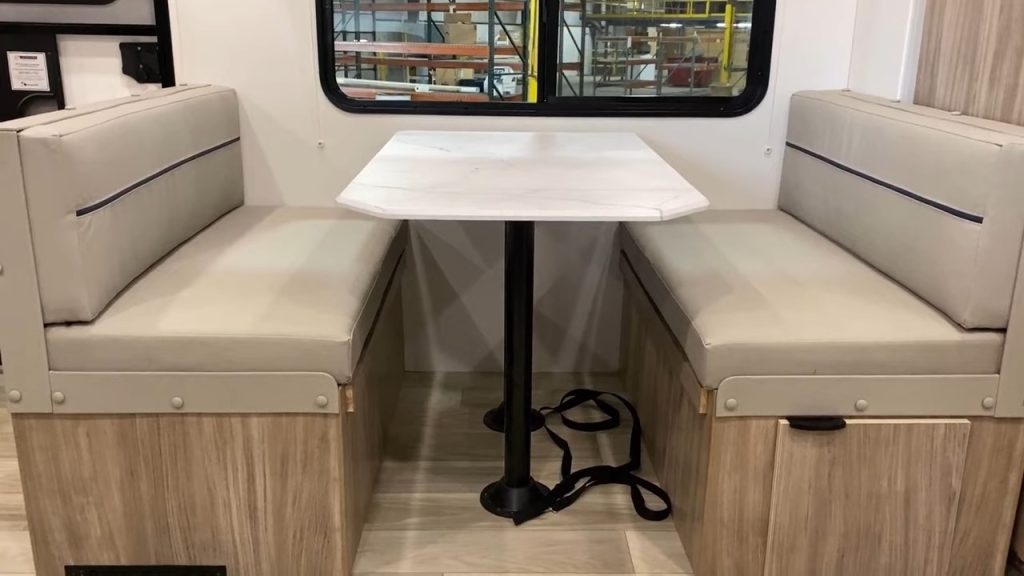 2024 Winnebago Access 28FK cooking