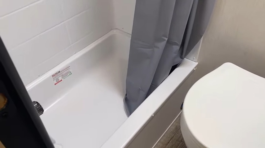 2024 Wolf Den 16EV Bathroom