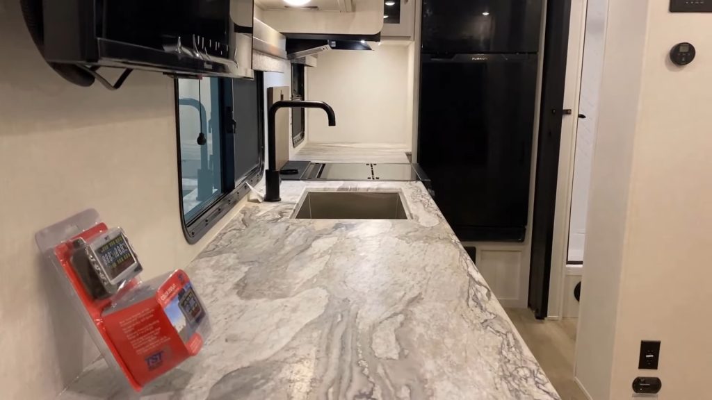 2024 Surveyor 203RKLE kitchen