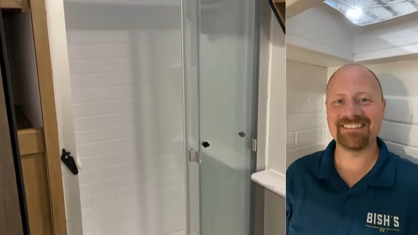 2024 Freedom Express 258BHS bathroom