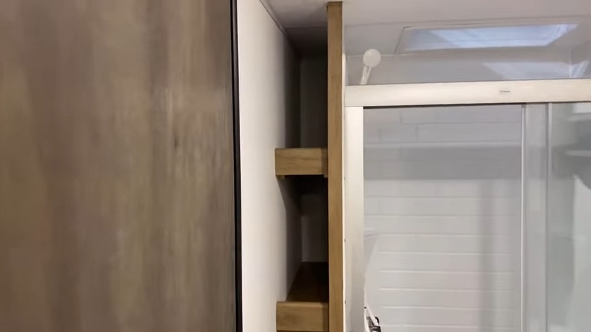 2024 Freedom Express 258BHS bathroom