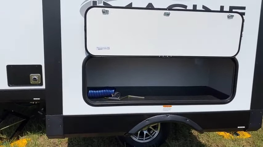 2024 Imagine 14MS exterior