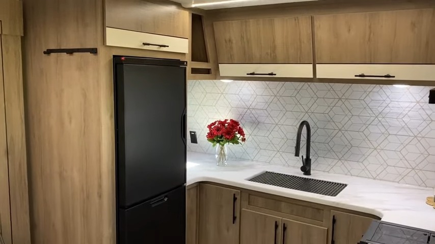 2024 Imagine 14MS kitchen