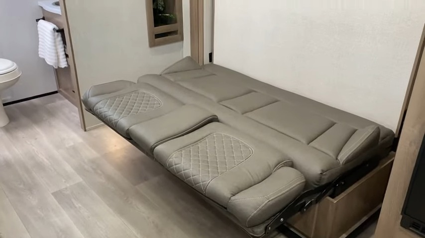 2024 Imagine 14MS bedroom