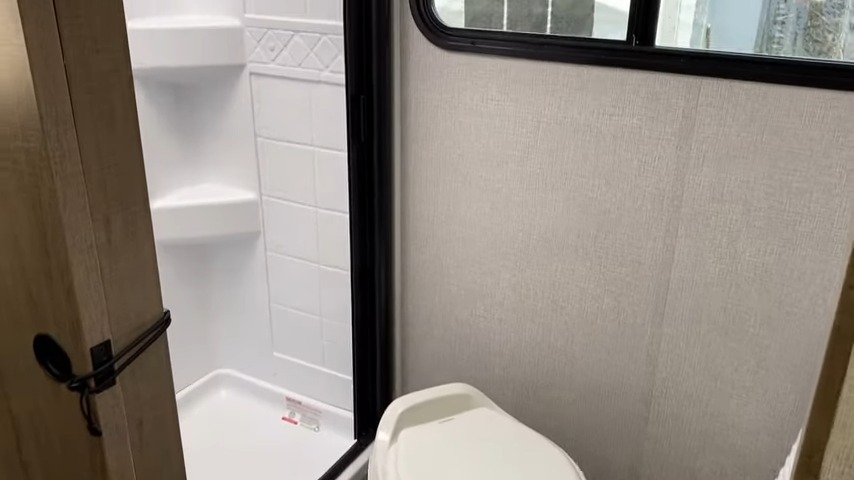 2024 Imagine 14MS bathroom