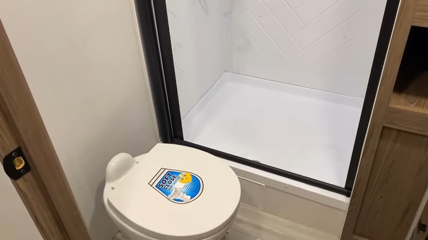 2024 Delta 202RL bathroom