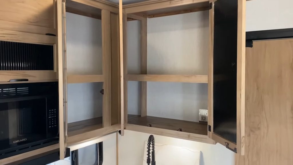 278bhs kitchen storage