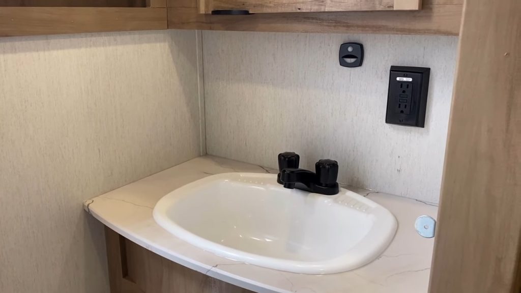 278bhs bathroom sink