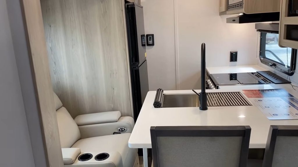 2024 Rockwood 2616BH road mode