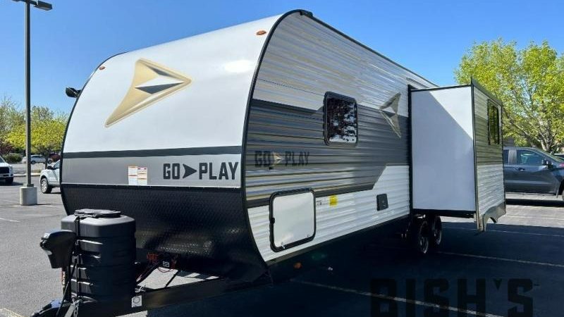 Go Play 26RLS with Rear Living Slide