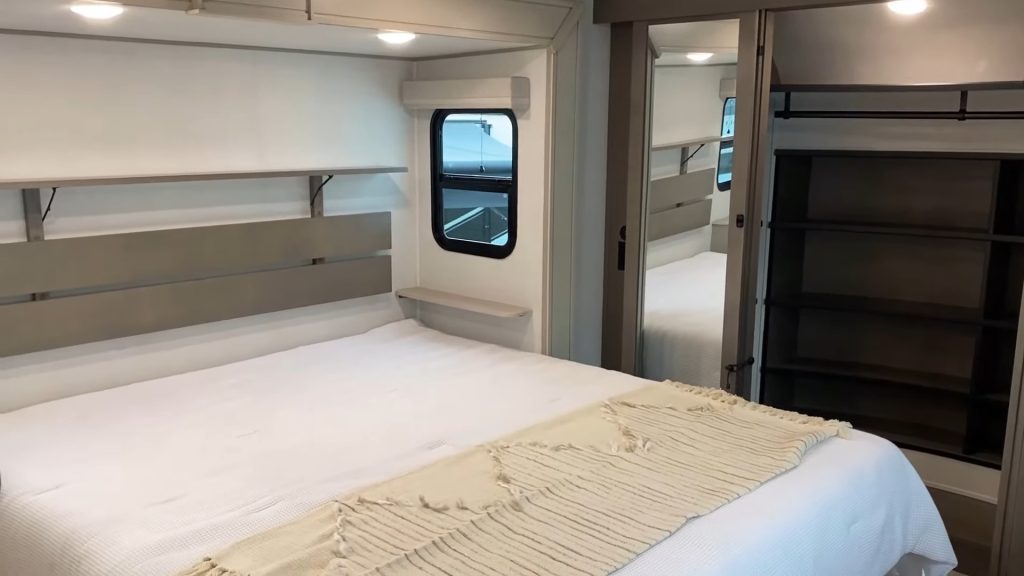 2024 Influence 3803GK bedroom