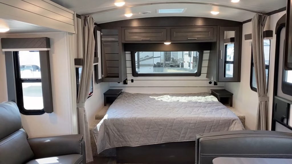 2024 Cougar 22MLS bedroom