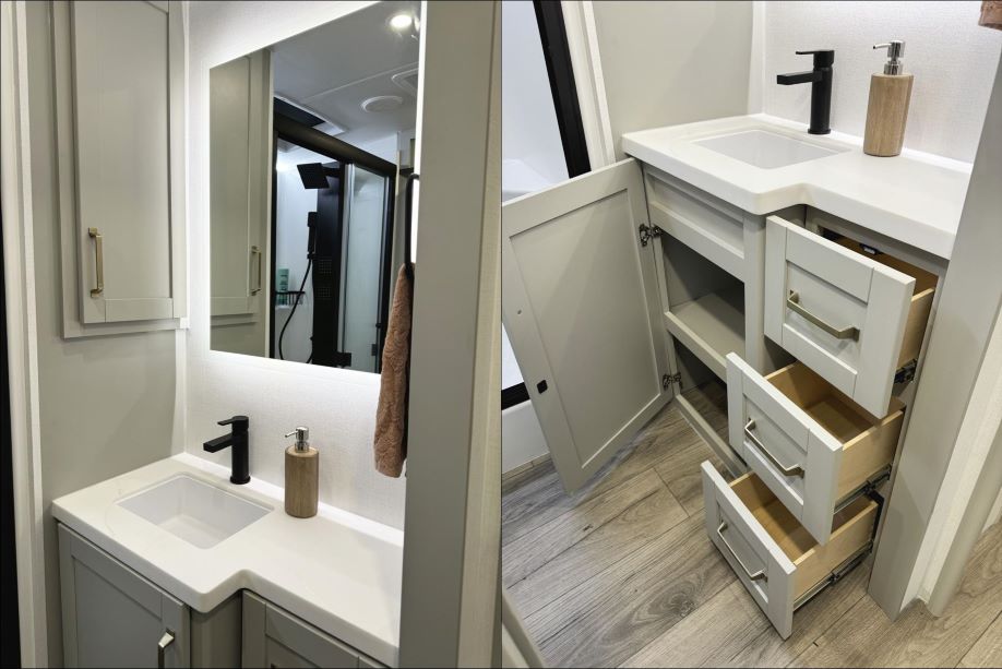2025 Model Z Air 295 bathroom