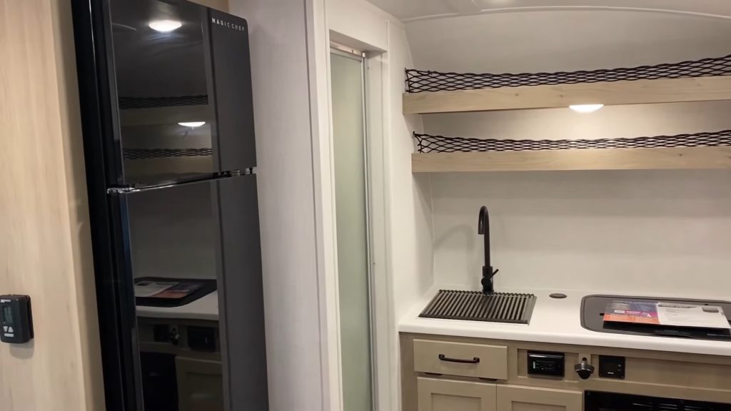 2024 Rockwood Geo Pro G15RD kitchen