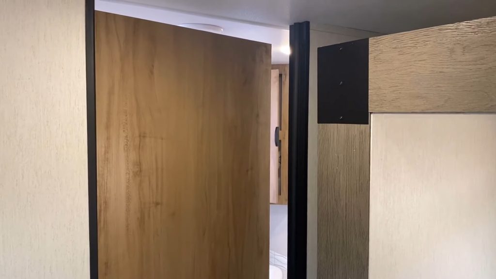 2024 Grey Wolf 26LK road mode