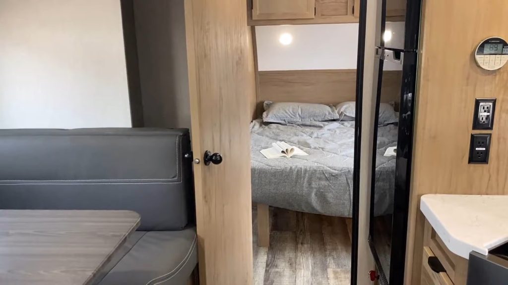 2024 Grey Wolf 26LK bedroom