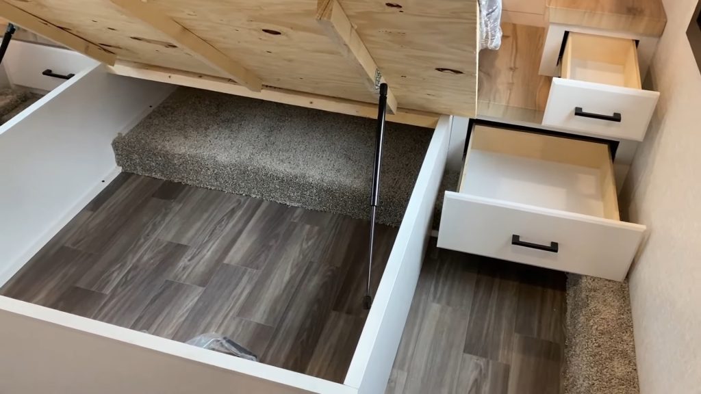 2024 Eagle 29DDB bedroom and bunks