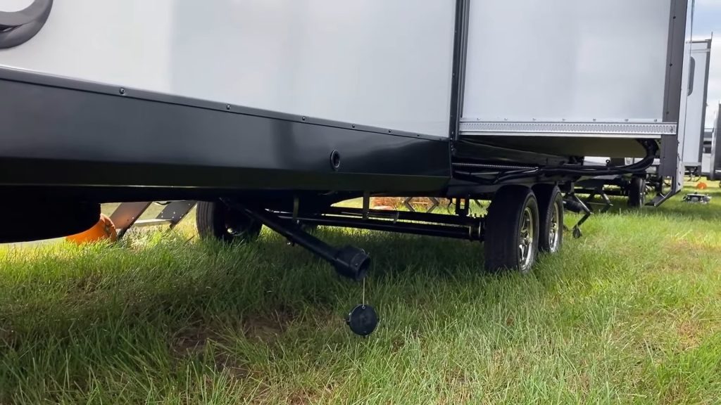 2024 Imagine 25DBE exterior