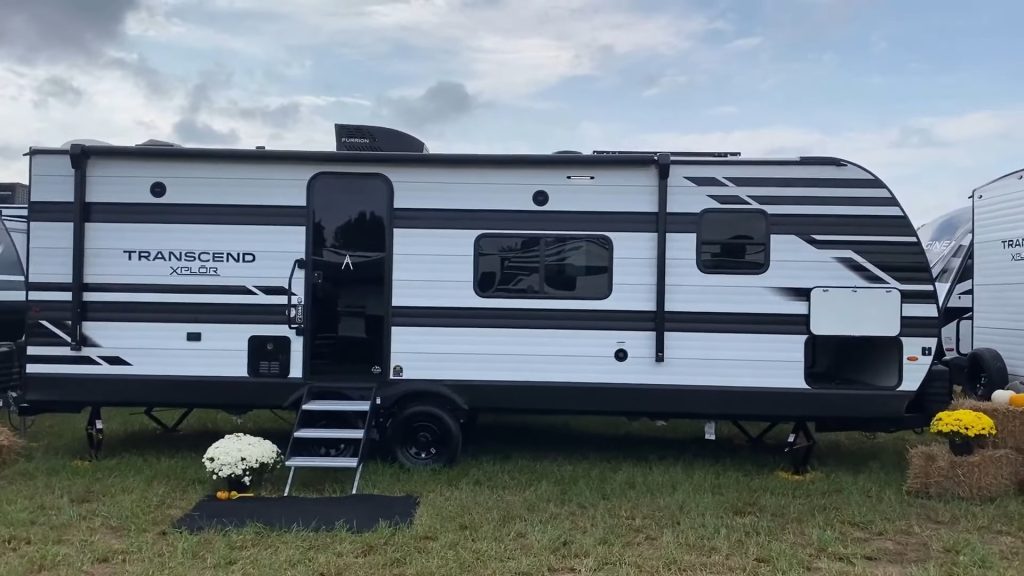 2024 Transcend 240ML exterior