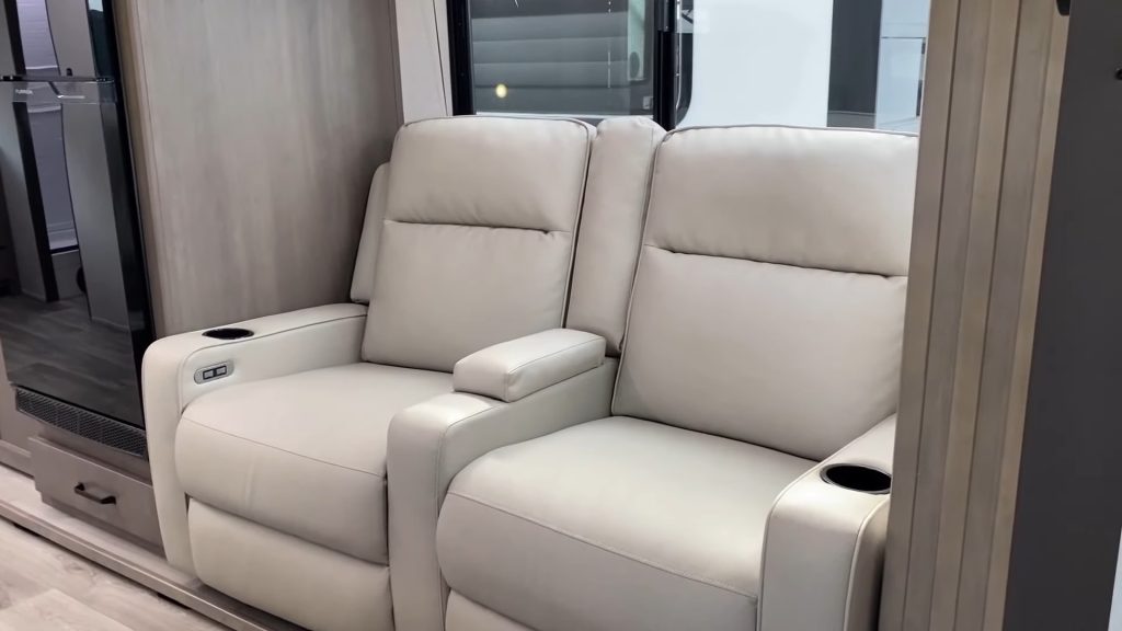 2024 Transcend 240ML living