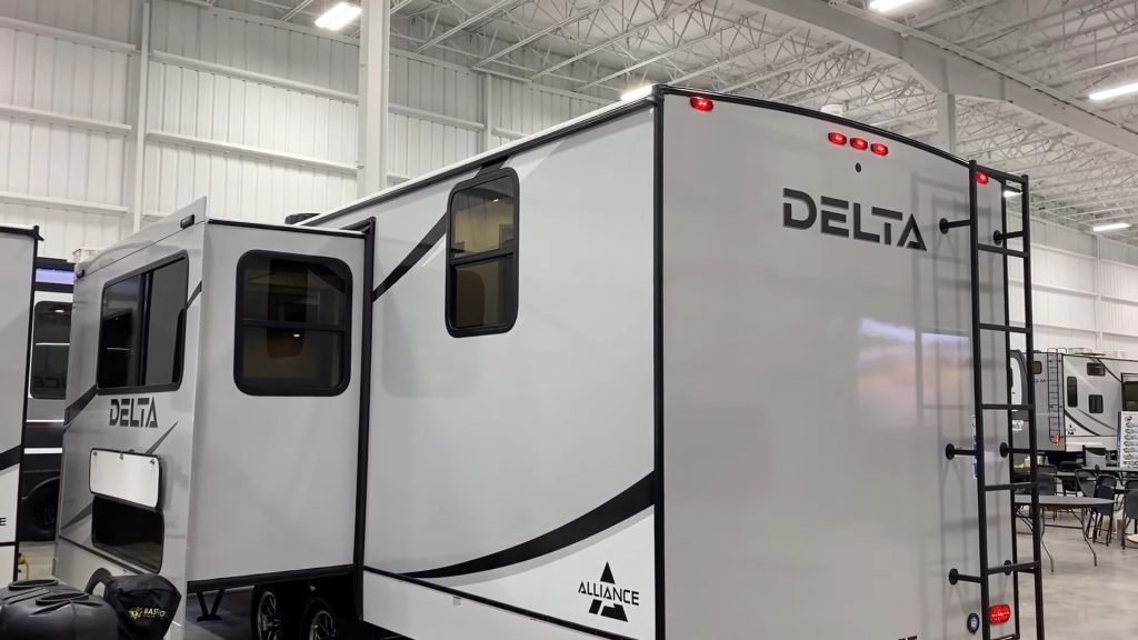 2024 Delta 251BH exterior