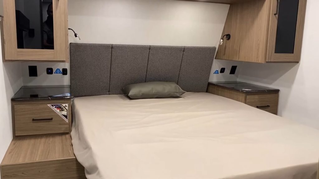 2024 Delta 251BH bedroom