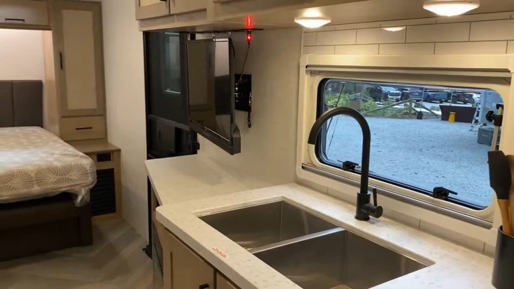 2024 Ember 21MRK Touring Edition kitchen