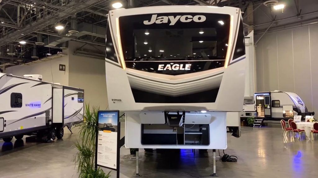 2024 Jayco Eagle 29.5BHDS exterior