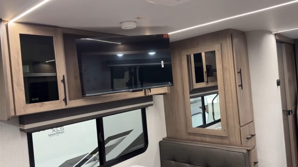 2024 Imagine XLS 22MLE living