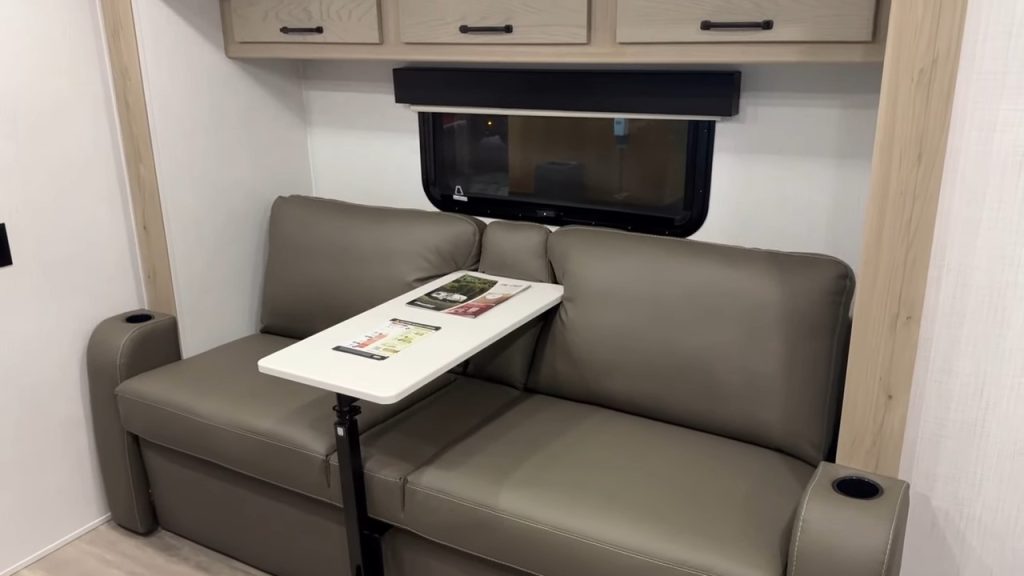 2024 Rockwood Geo Pro 20FBS living area