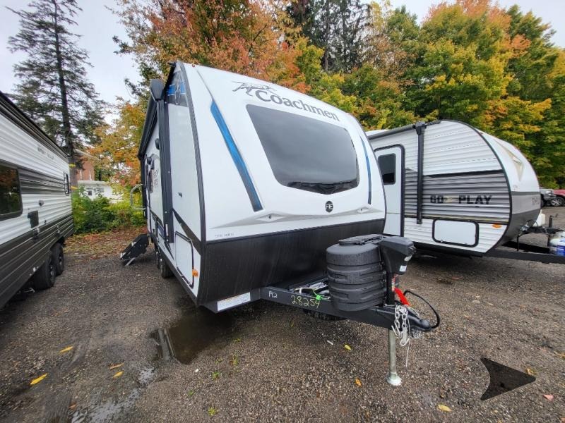 Coachmen Freedom Express 192RBS exterior